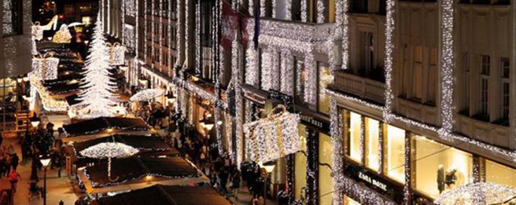 Public Christmas Trees in Budapest