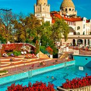Best swimming pools in Budapest