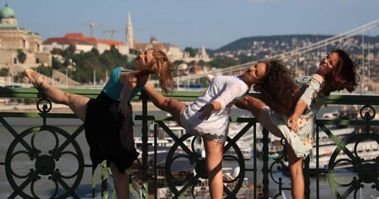 Budapest Bridge Ballet – unique photoshoot of Mexican photographer, Juanjo Rodríguez | Expat Press Hungary Magazine 8