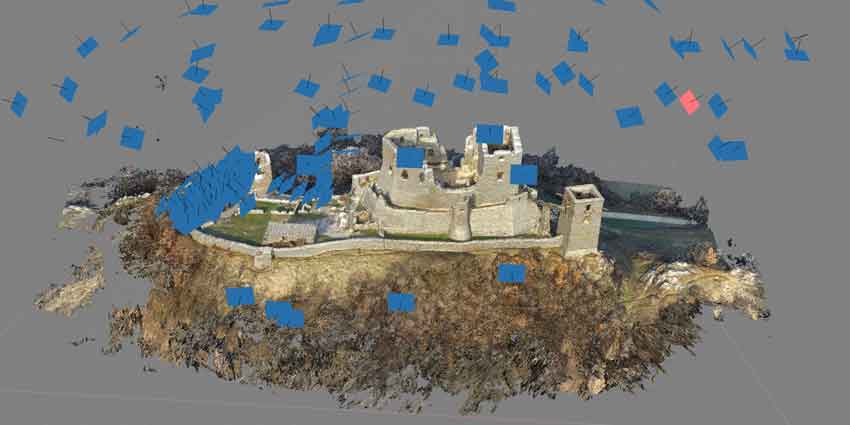 Castles in Hungary-A drone was used to capture 190 photos of the castle.