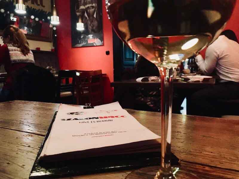 Expat Press Neighbourhood Guide - Szalonspicc