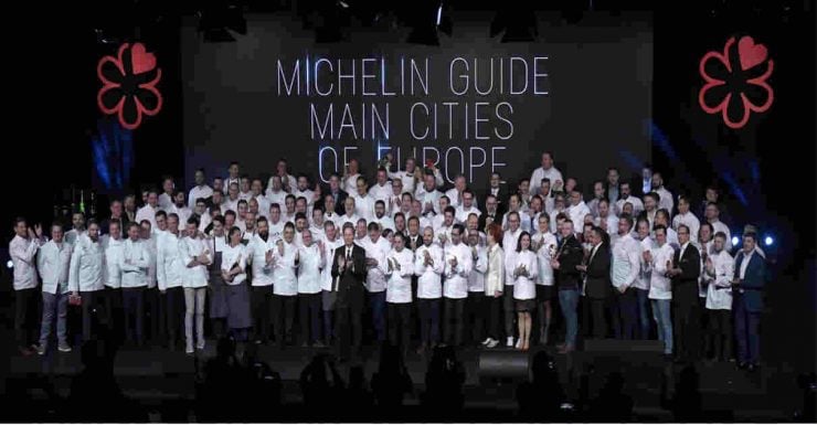 Expat Press Michelin Budapest 2018 - group photo of all the chefs