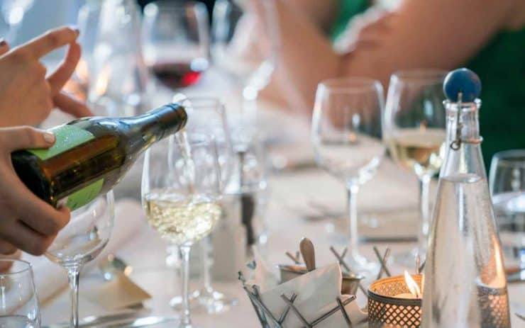 Expat Press presents Hungary’s Favorite Summertime Drink: Fröccs