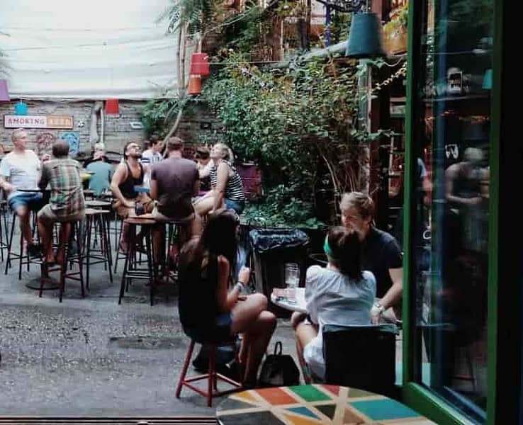 Best Ruin Bars of Budapest 2018 – Ultimate Expat Press Guide