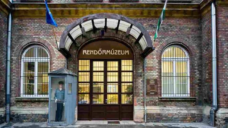 Police Museum Budapest - entrance