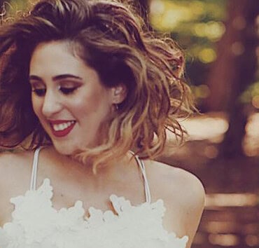 Expat Press interview with Viktória Bryan Cognitive Hypnotherapist